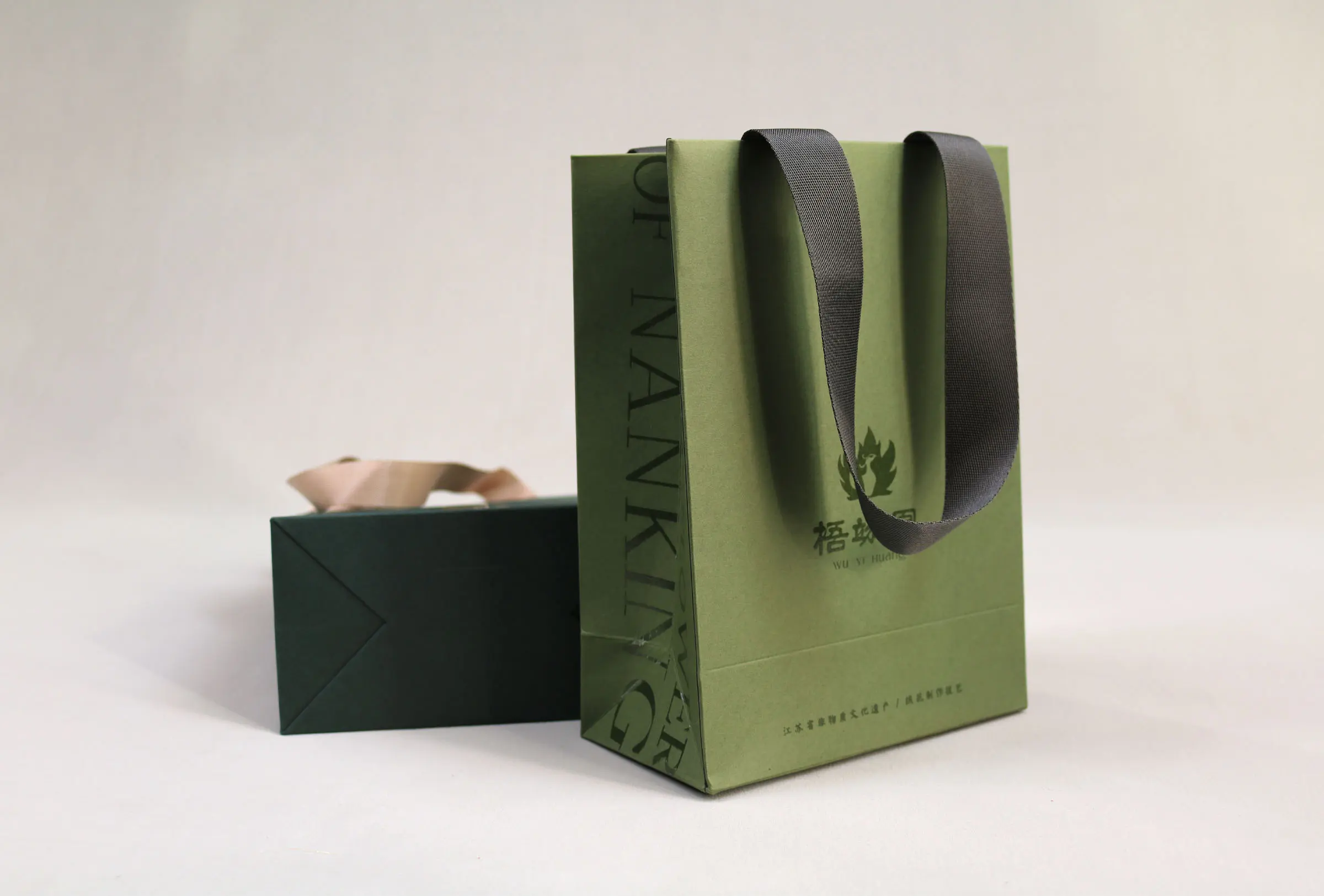 艺术纸手提袋定制